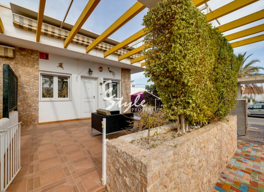 Reventa - Townhouse - Mil Palmeras - av. Suecia