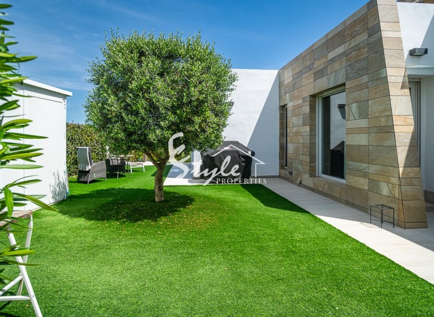 Reventa - Villa - Algorfa - La Finca Golf