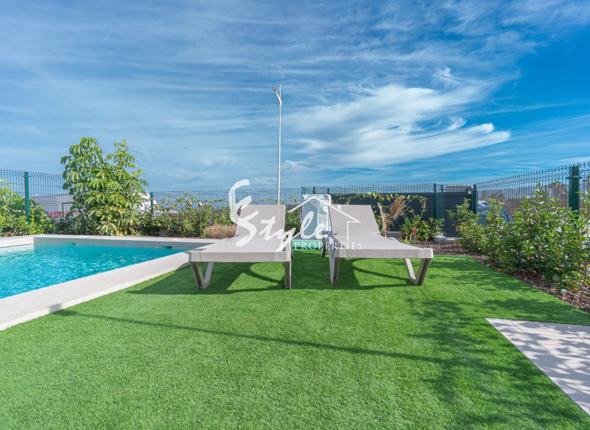 Reventa - Villa - Algorfa - La Finca