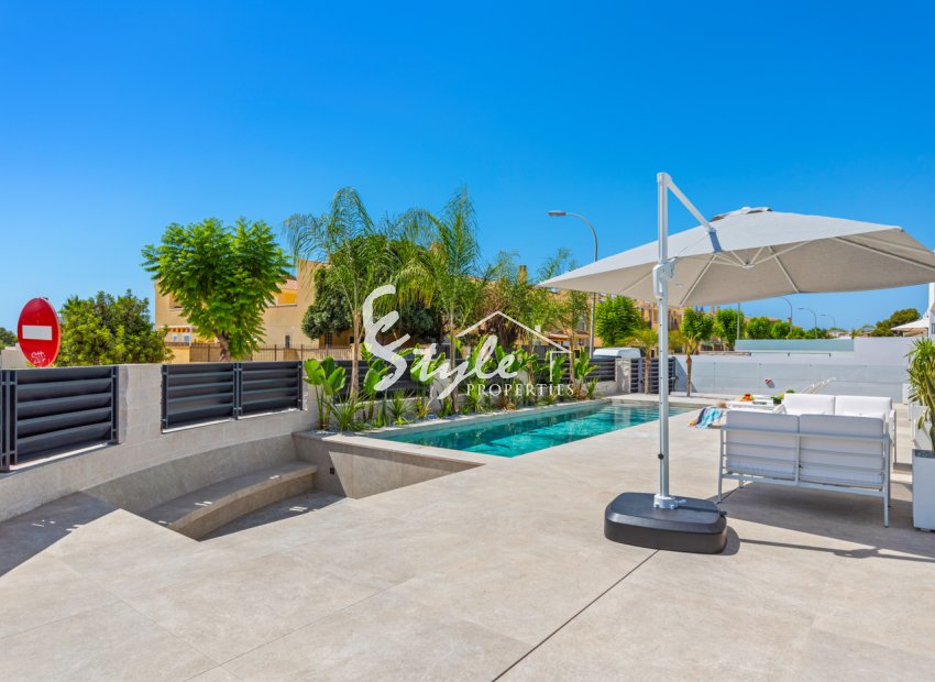 Reventa - Villa - Alicante - El Amerador