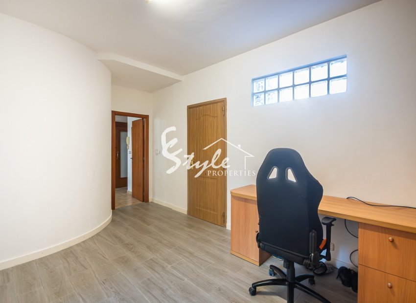 Reventa - Villa - Benferri