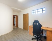 Reventa - Villa - Benferri