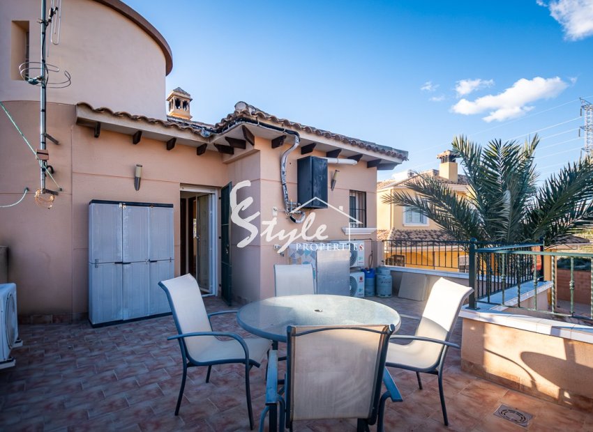 Reventa - Villa - Benferri