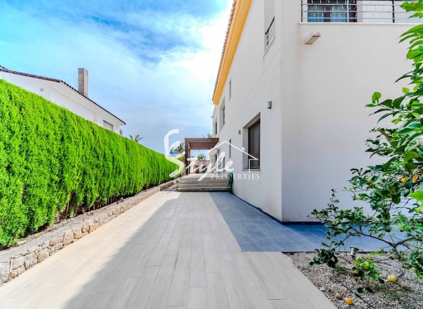 Reventa - Villa - Cabo Roig