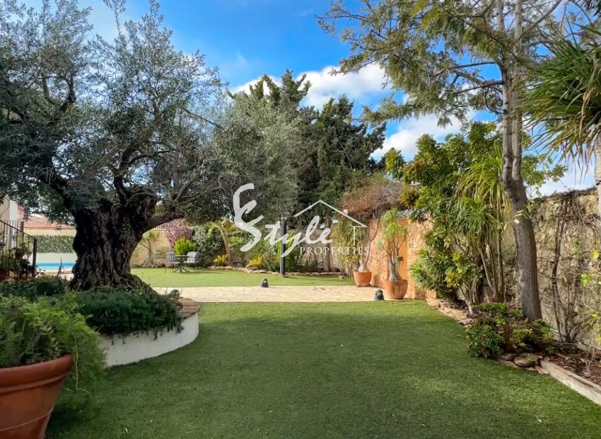 Reventa - Villa - Campoamor - Dehesa de Campoamor