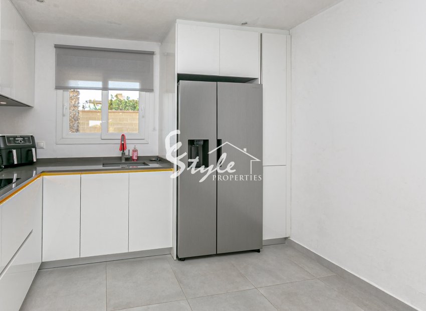 Reventa - Villa - Campoamor - Lomas de Don Juan