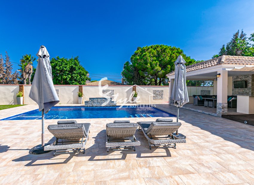 Reventa - Villa - Campoamor - Lomas de Don Juan