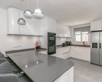 Reventa - Villa - Campoamor - Lomas de Don Juan