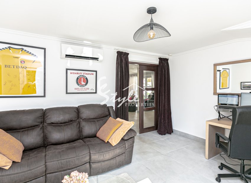 Reventa - Villa - Campoamor - Lomas de Don Juan