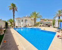 Reventa - Villa - Ciudad Quesada - Centro de la Ciudad Quesada