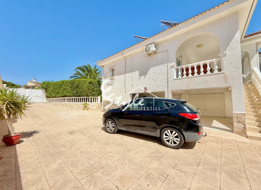 Reventa - Villa - Ciudad Quesada - Centro de la Ciudad Quesada