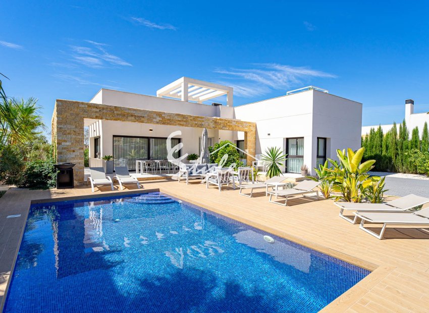 Reventa - Villa - Ciudad Quesada - Doña Pena
