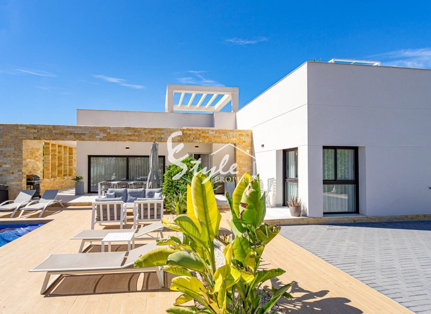Reventa - Villa - Ciudad Quesada - Doña Pena