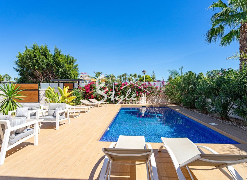Reventa - Villa - Ciudad Quesada - Doña Pena