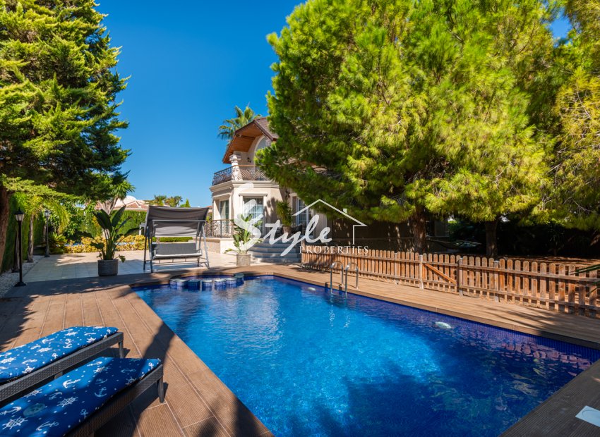 Reventa - Villa - Ciudad Quesada - Doña pepa