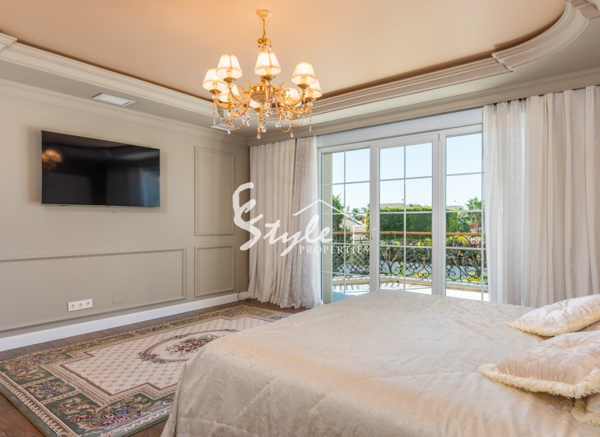 Reventa - Villa - Ciudad Quesada - Doña pepa