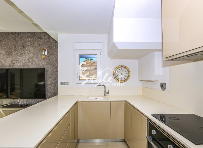 Reventa - Villa - Ciudad Quesada - Doña pepa