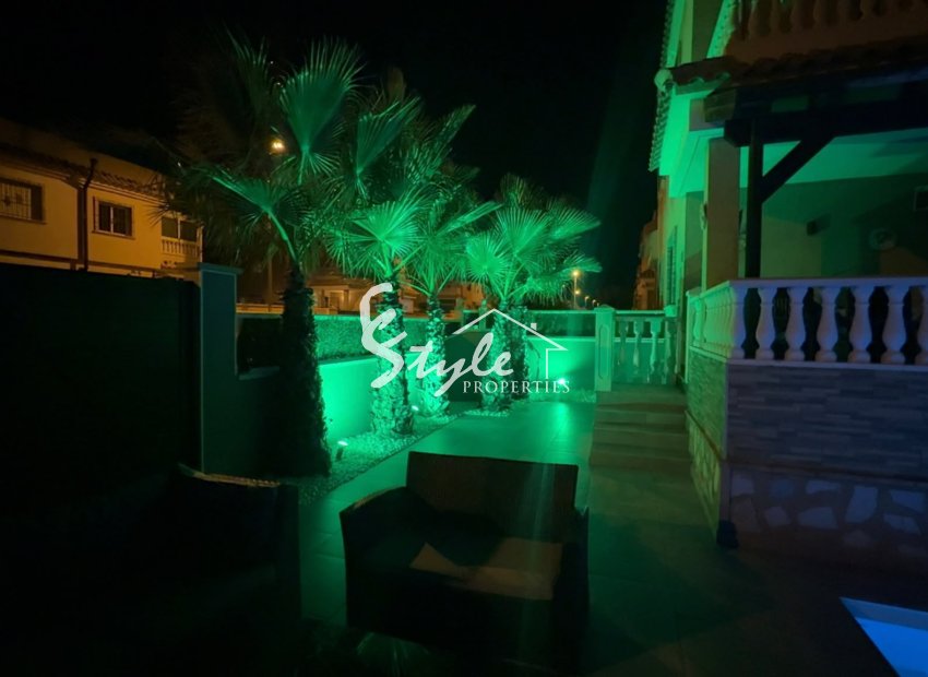 Reventa - Villa - Ciudad Quesada - Doña pepa