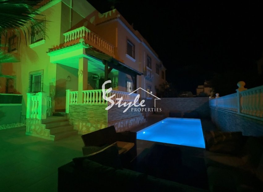 Reventa - Villa - Ciudad Quesada - Doña pepa