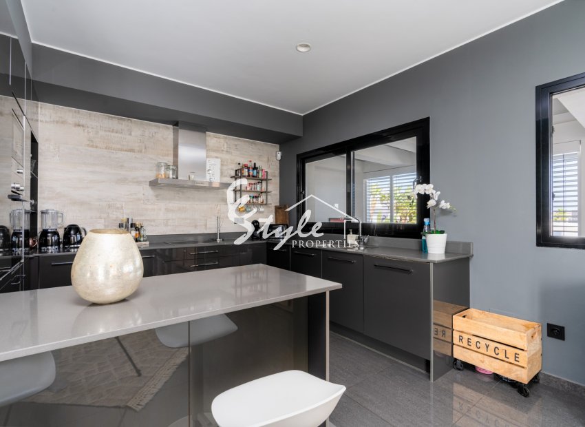 Reventa - Villa - Ciudad Quesada - La Marina