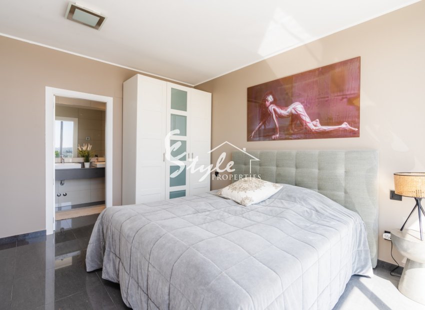 Reventa - Villa - Ciudad Quesada - La Marina