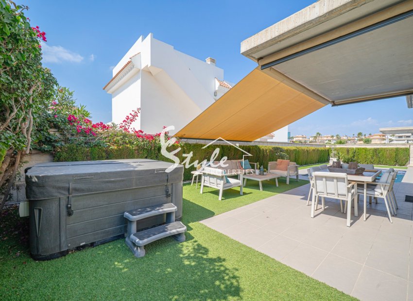 Reventa - Villa - Ciudad Quesada - Lo pepin