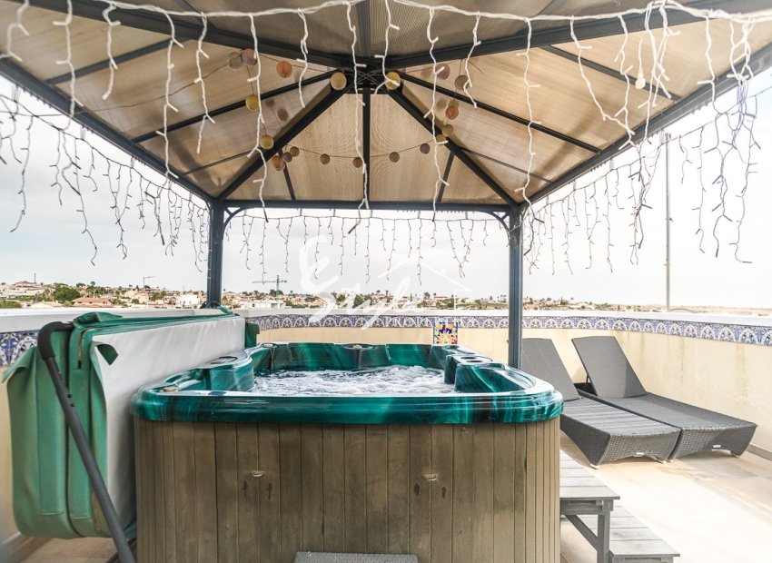 Reventa - Villa - Ciudad Quesada - urb.la marina