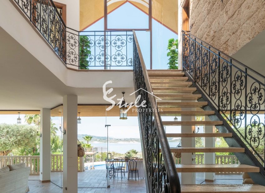 Reventa - Villa - Costa Blanca - Orihuela Costa