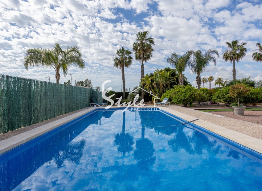 Reventa - Villa - Elche - La Hoya