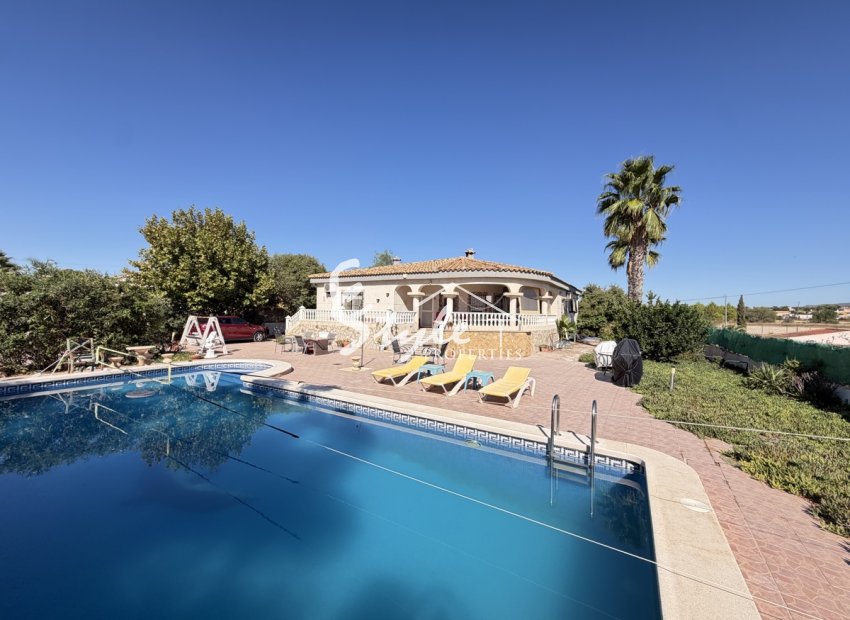 Reventa - Villa - Gea de Truyols - Alicante