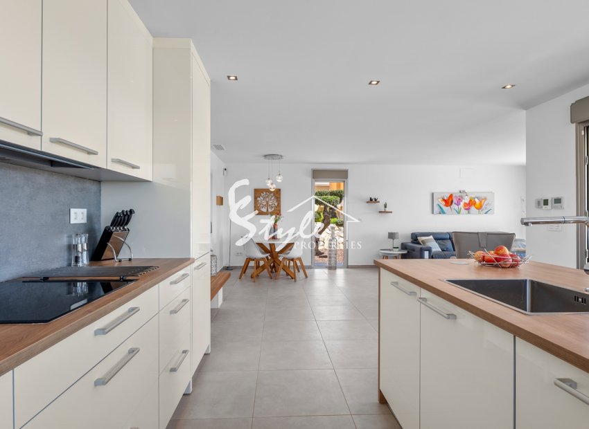 Reventa - Villa - La Marina - La marina
