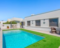 Reventa - Villa - La Marina - La marina