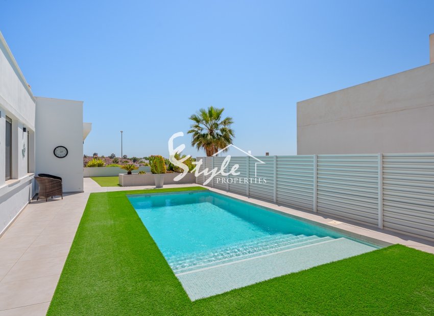 Reventa - Villa - La Marina - La marina