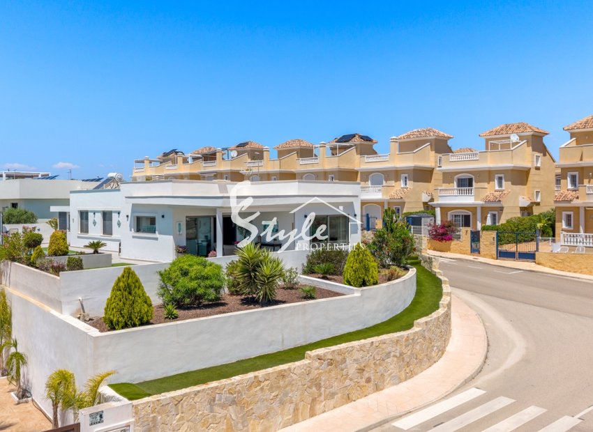 Reventa - Villa - La Marina - La marina
