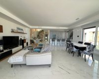 Reventa - Villa - La Mata