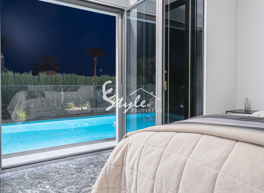 Reventa - Villa - La Zenia - Beach