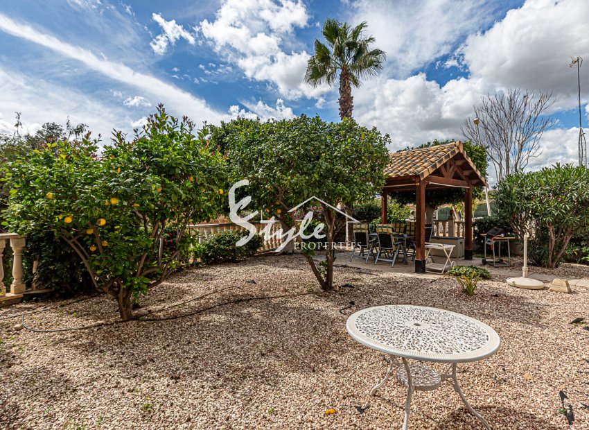 Reventa - Villa - La Zenia - Villas San Jose