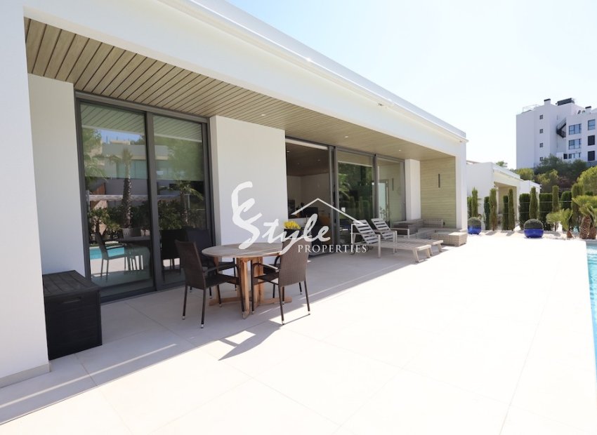 Reventa - Villa - Las Colinas Golf