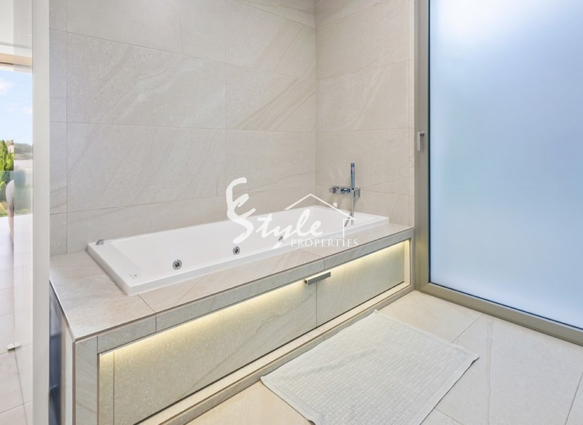 Reventa - Villa - Las Colinas Golf