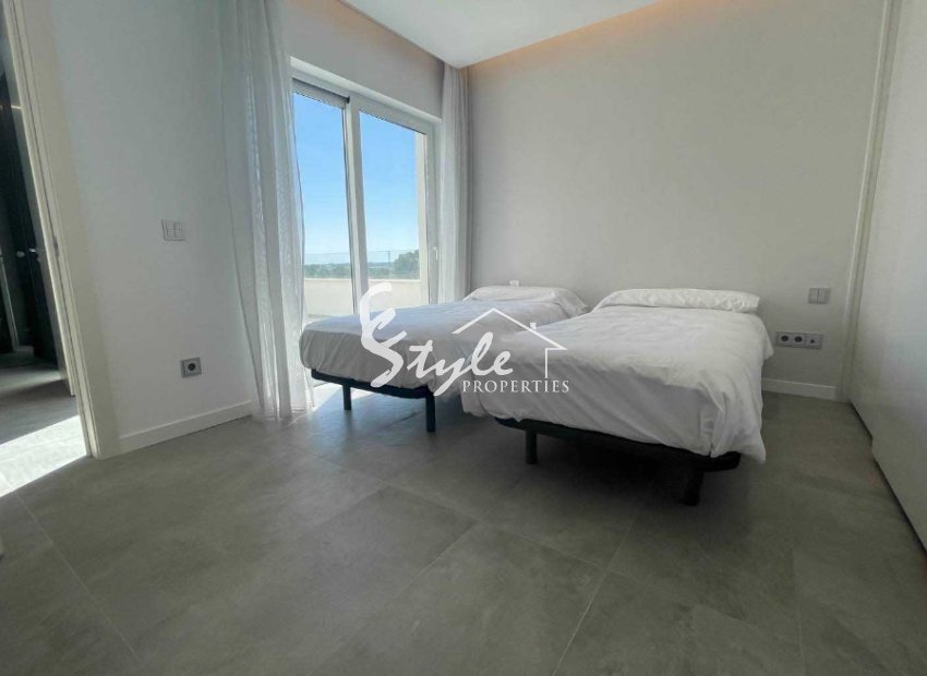 Reventa - Villa - Las Colinas - Las Colinas Golf