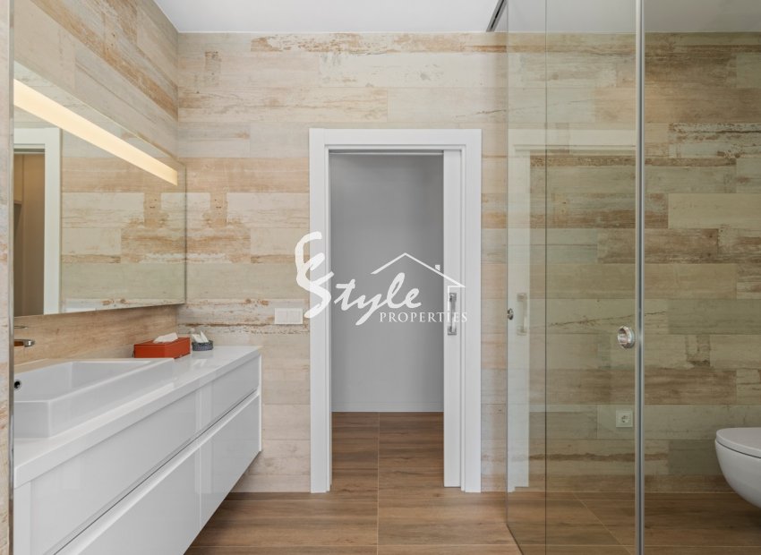 Reventa - Villa - Las Colinas - Las Colinas Golf