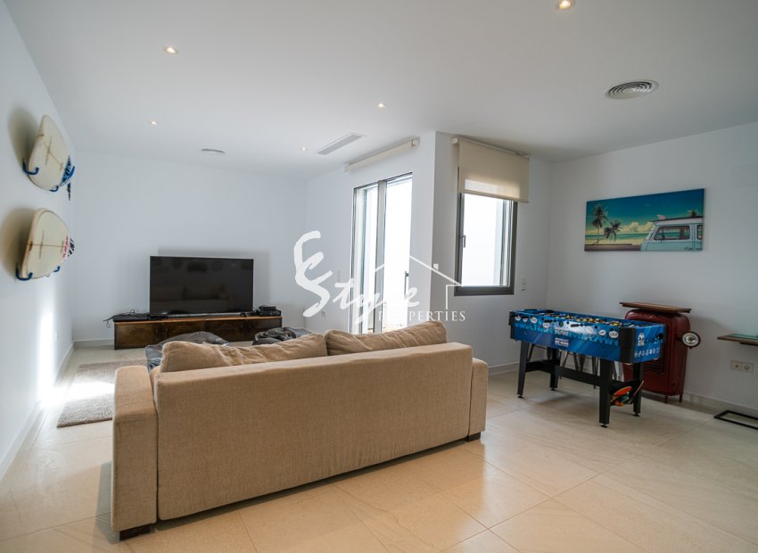 Reventa - Villa - Las Colinas - Las Colinas Golf