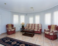 Reventa - Villa - Los Altos