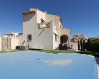 Reventa - Villa - Los Altos