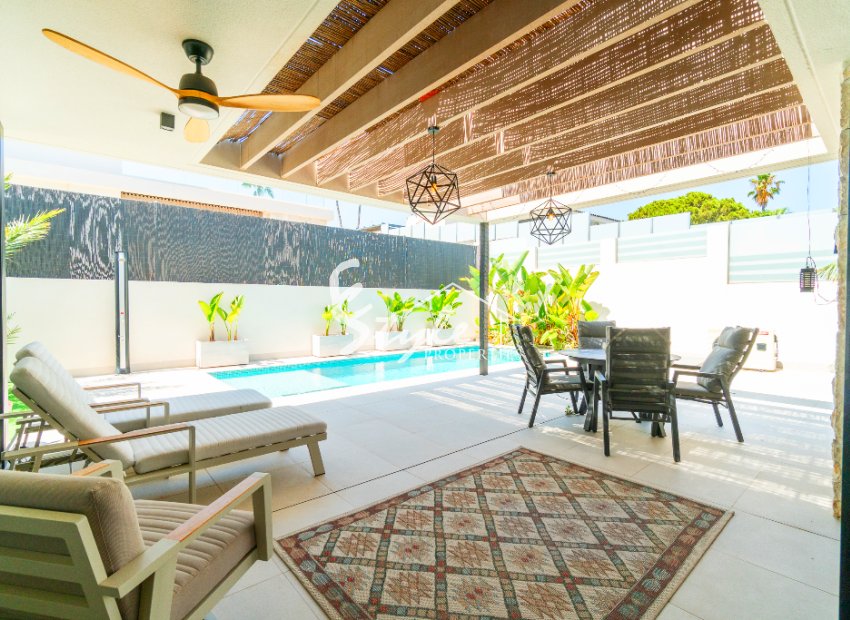 Reventa - Villa - Los Balcones