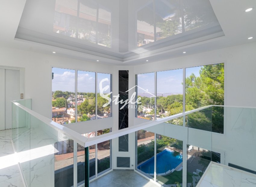 Reventa - Villa - Los Balcones