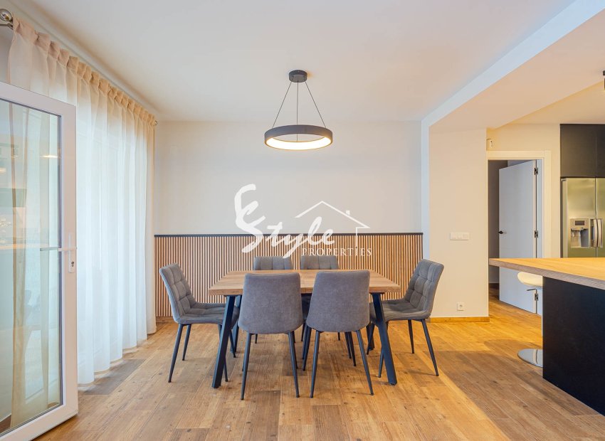 Reventa - Villa - Los Balcones