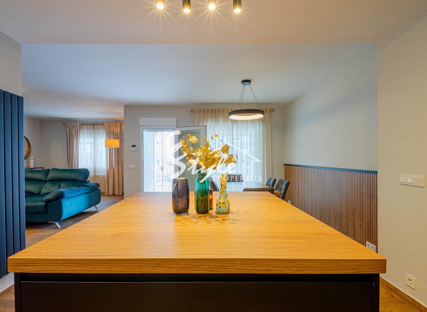 Reventa - Villa - Los Balcones