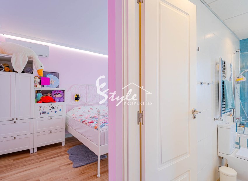 Reventa - Villa - Los Balcones