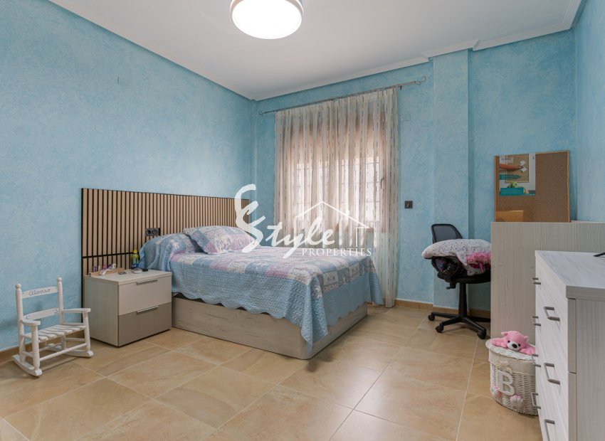 Reventa - Villa - LOS MONTESINOS - La Herada